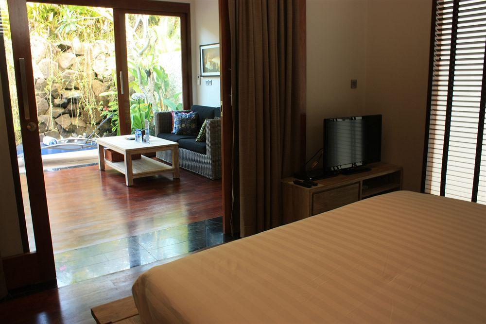 The Dipan Resort, Villas And Spa Seminyak  Exterior photo