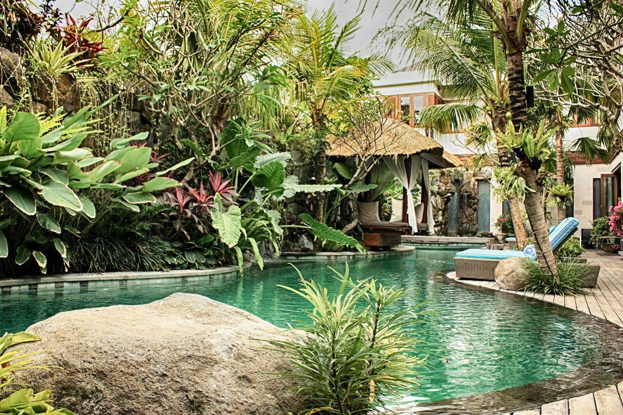 The Dipan Resort, Villas And Spa Seminyak  Exterior photo